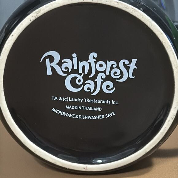 Rainforest Cafe Trading Company mugs set of 2 green with bamboo style handle - Picture 6 of 14